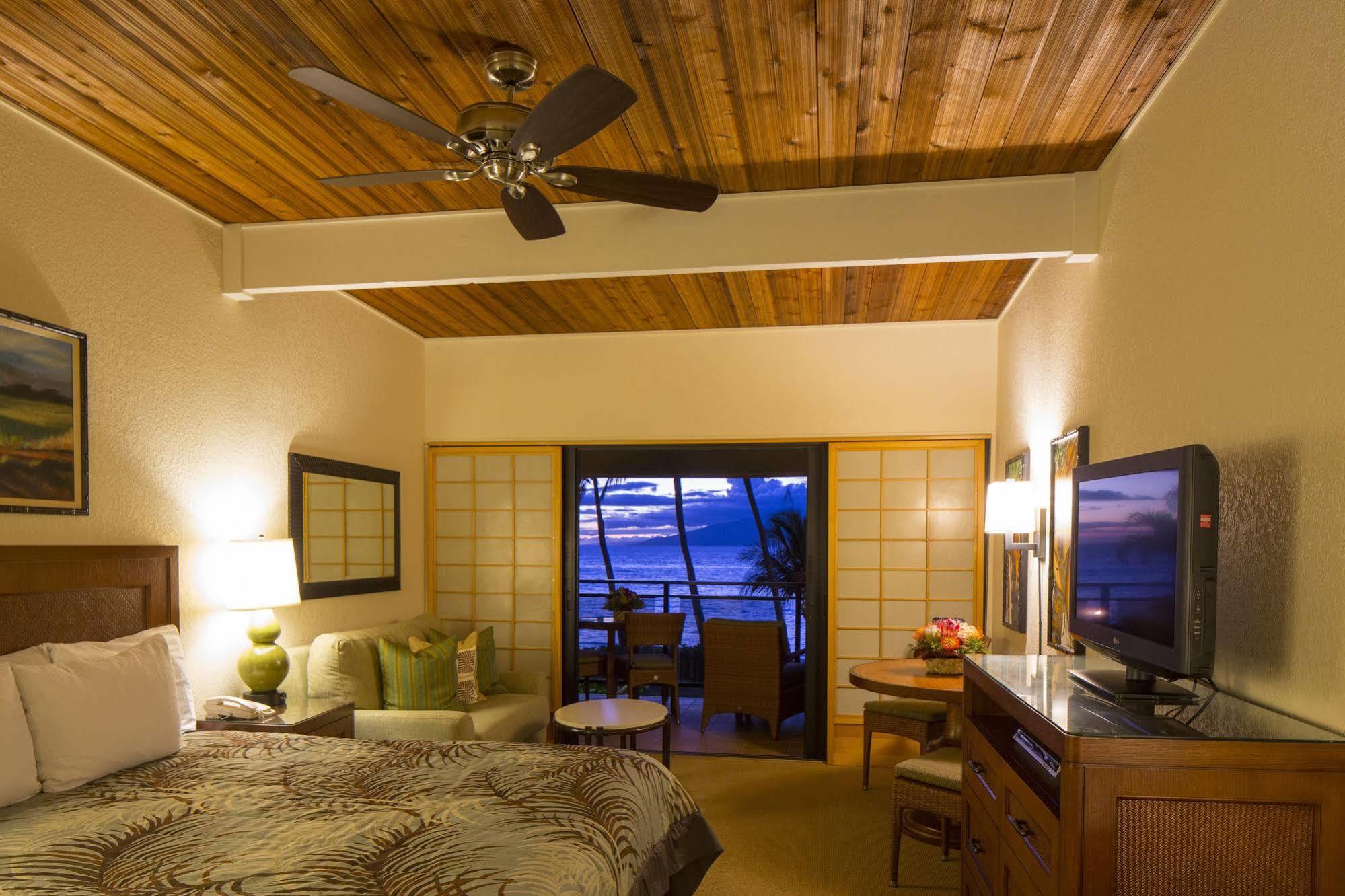 Napili Kai Beach Resort Kapalua Exterior photo